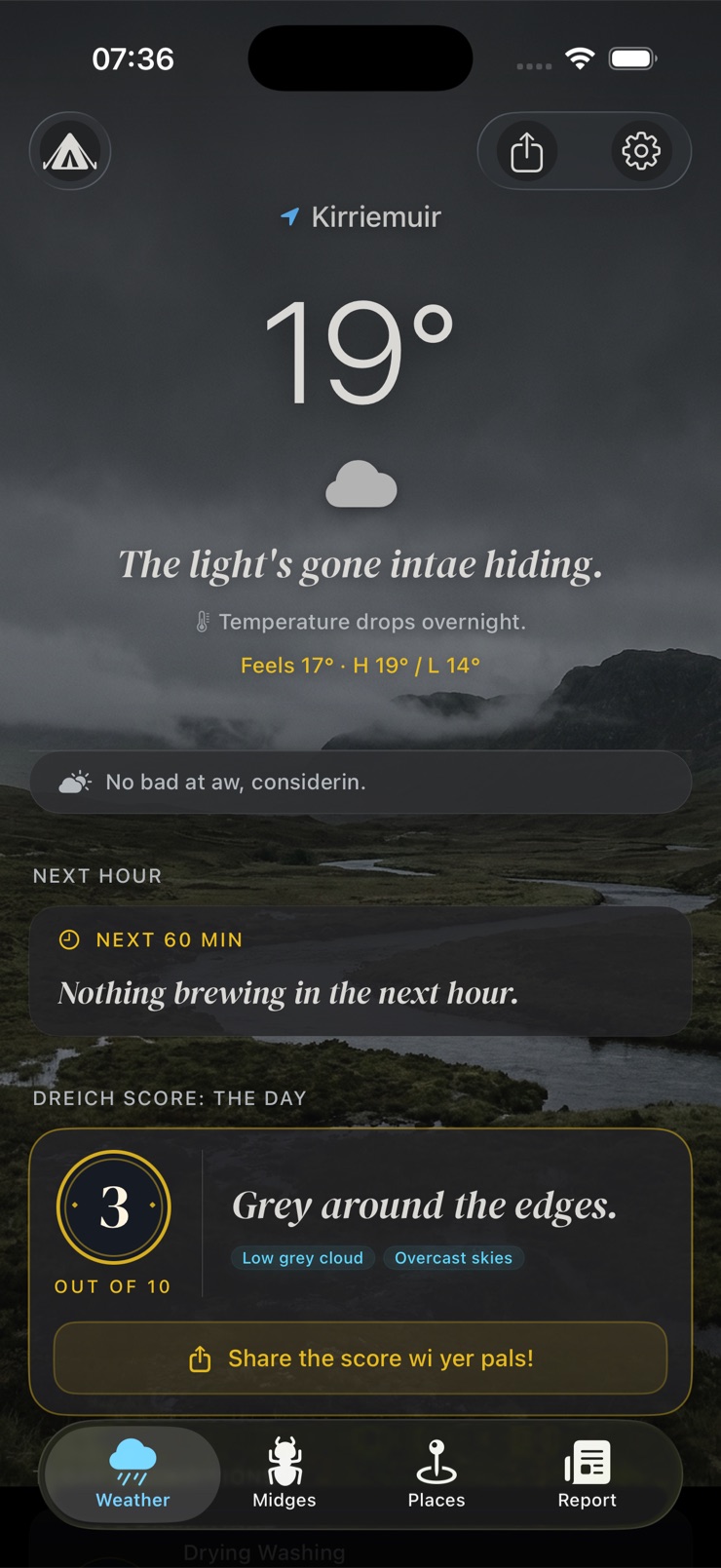 Dreich app: the day's weather and Dreich Score for Kirriemuir under a heavy grey sky